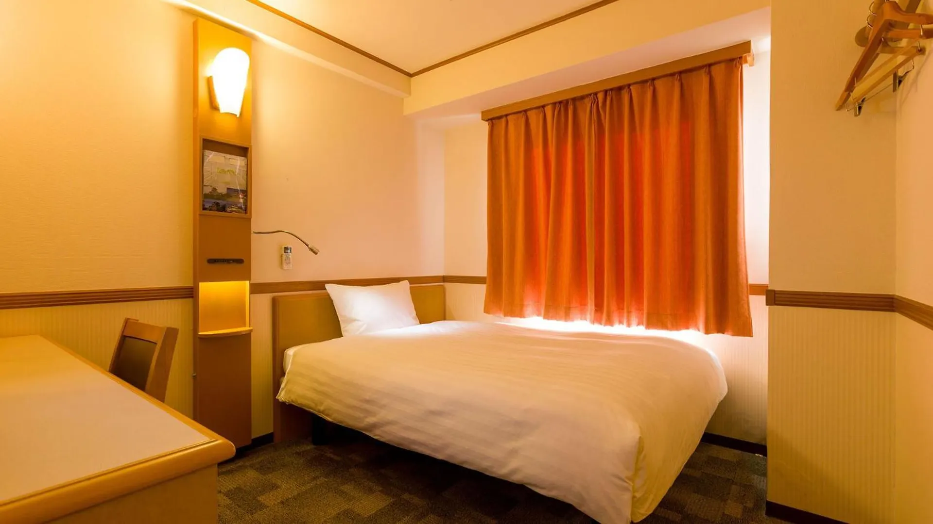 Toyoko Inn Hokkaido Sapporo-Eki Kita-Guchi Hotel